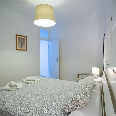 Apartamentos Catedral Malaga Exterior photo